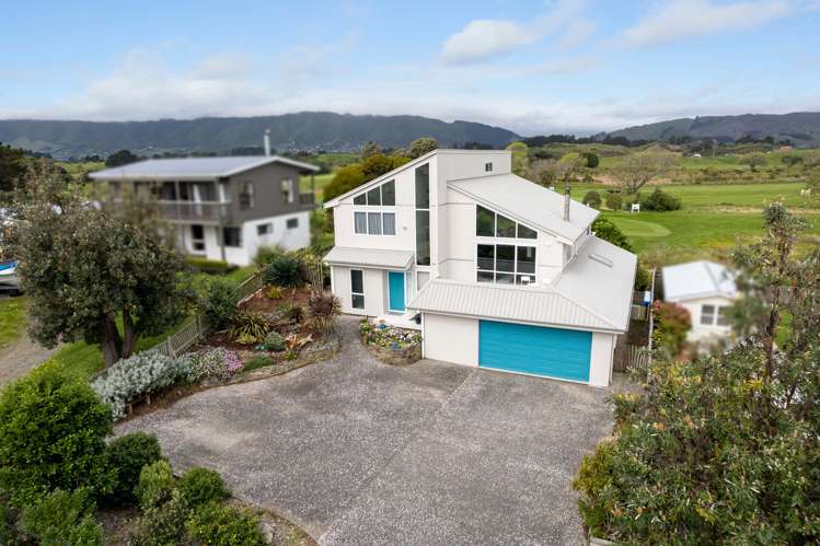 4 Atua Street Waikanae Beach_17