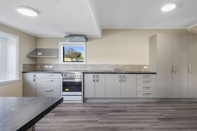 27 Hawkswood Street Waiau_2