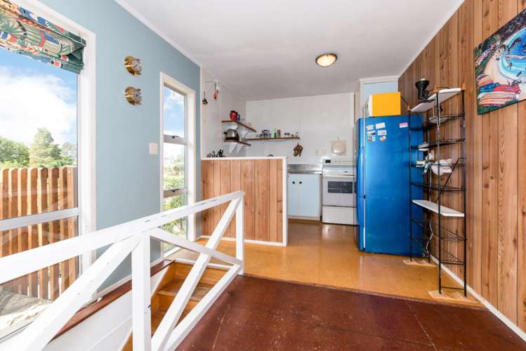 151 Howard Road Orere Point_11