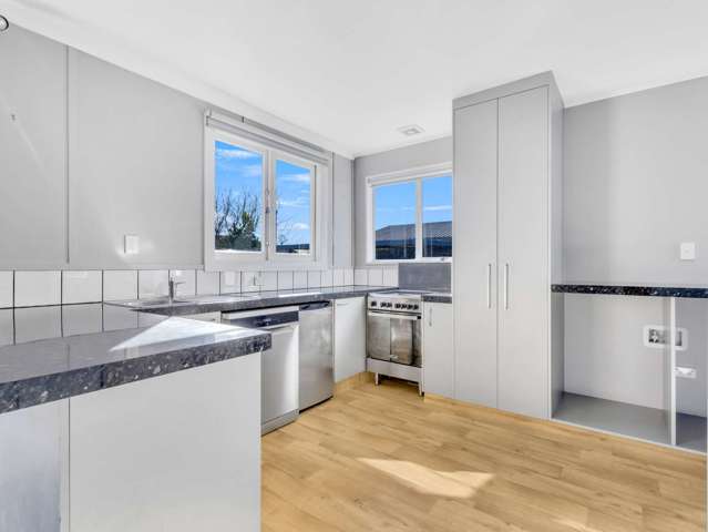 220 Warwick Road Mayfair_2