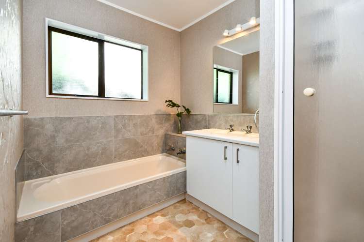 1/33 Manse Road Pahurehure_8