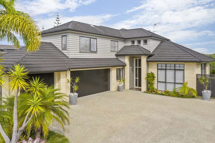 99 Pine Harbour Parade Beachlands_0