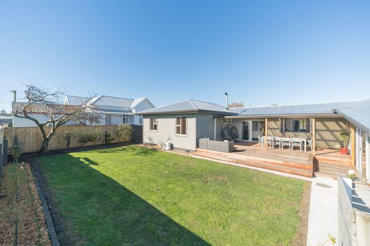8 Russell Street Feilding_19