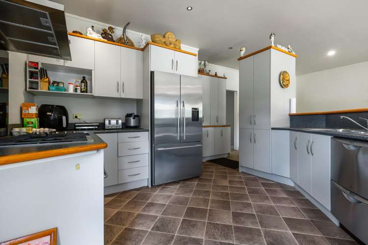 1918 Kohumaru Road Peria_15