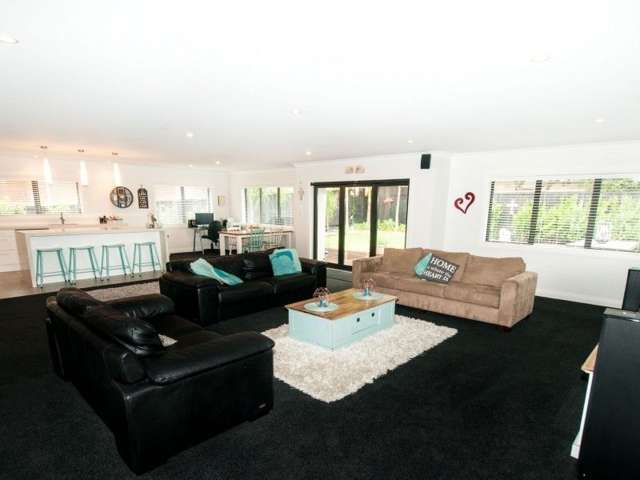 109 Bond Crescent Forrest Hill_2