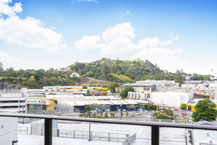 401/8 Nugent Street Grafton_16