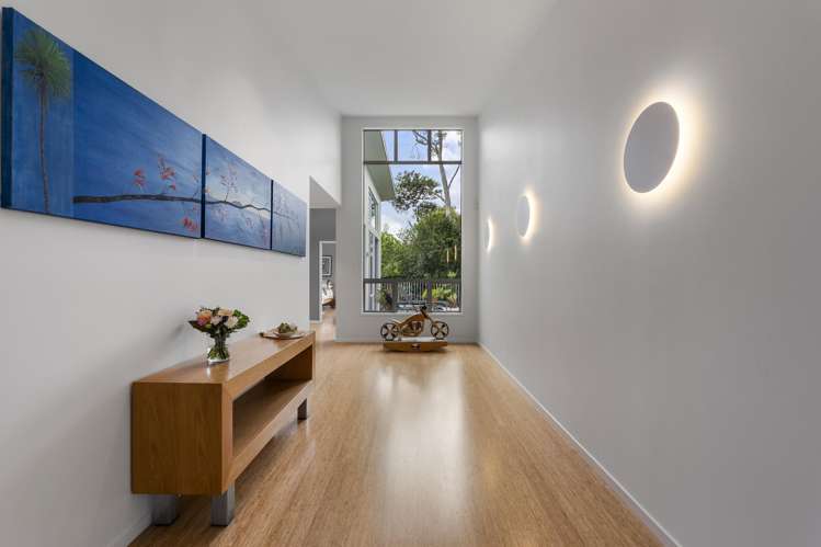 10 Thomas Hunter Lane Greenhithe_4