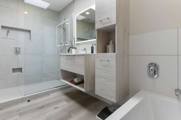 3 Maxwelton Drive Mairangi Bay_13