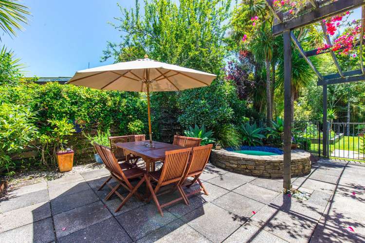 157 Golf Road Titirangi_11