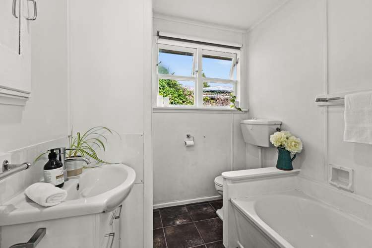 2/201 Kenilworth Road Mayfair_13