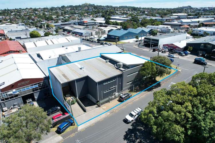 28 Walls Road Penrose_2