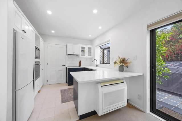 75b Aikmans Road Merivale_1