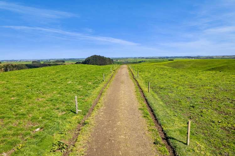 5200B Mountain Road Eltham_13