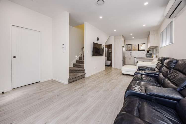 5/97 Great South Road Manurewa_5