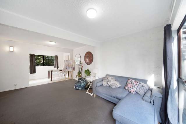 9/19a Gray Avenue Mangere East_4