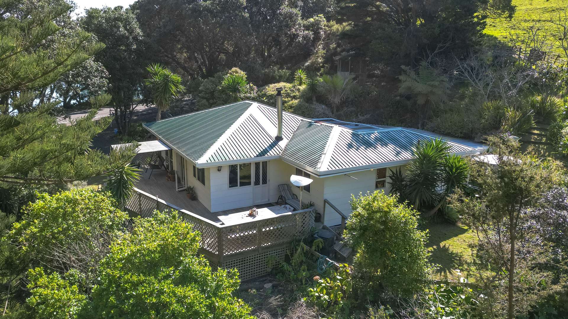 1090 Thames Coast Road, Wilsons Bay Kereta. Tapu_0