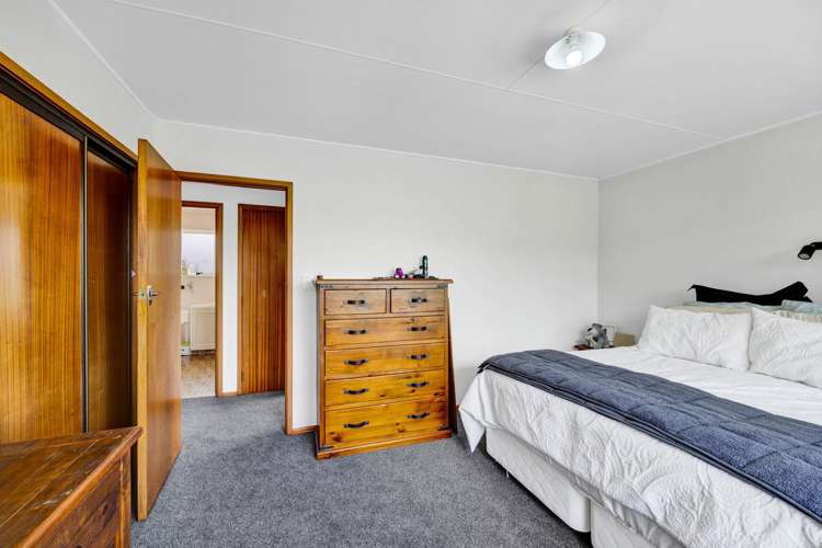 36 Te Roti Road Hawera_11