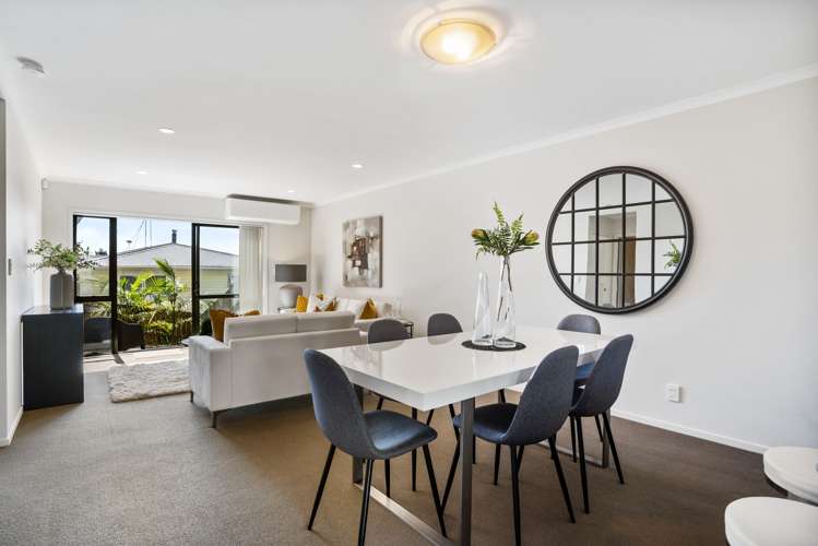 10/55 Verbena Road Birkdale_2