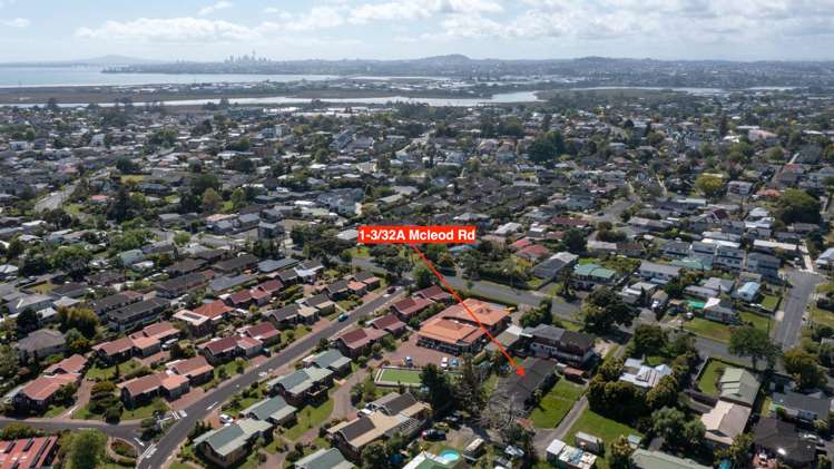 1-3/32A McLeod Road Henderson_9