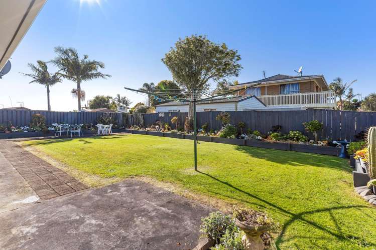 6 Booker Place Manurewa_15