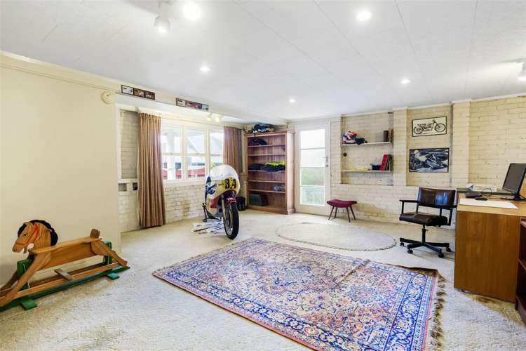 53 Uxbridge Road Mellons Bay_17