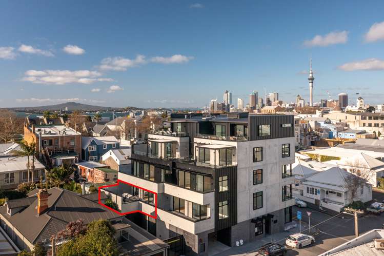 103/5 Blake Street_1