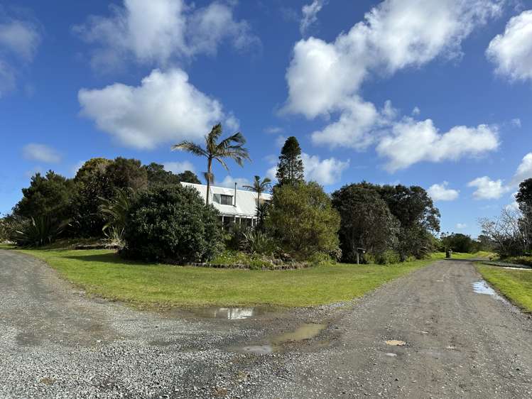 21 Lake Road Awanui_28