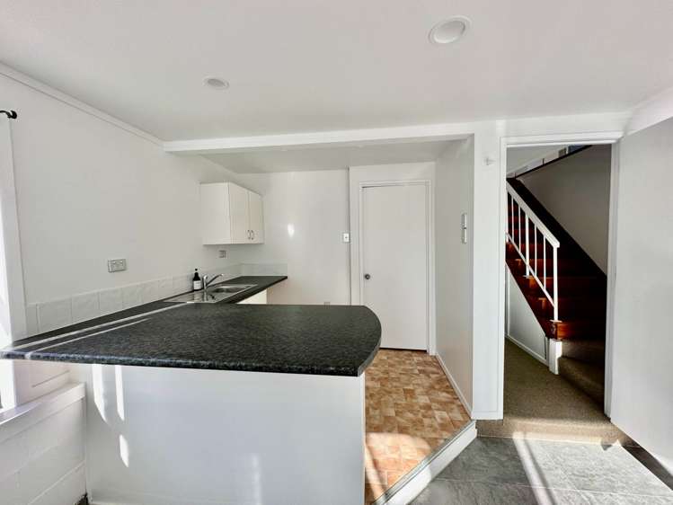 11 Linwood Avenue Forrest Hill_9