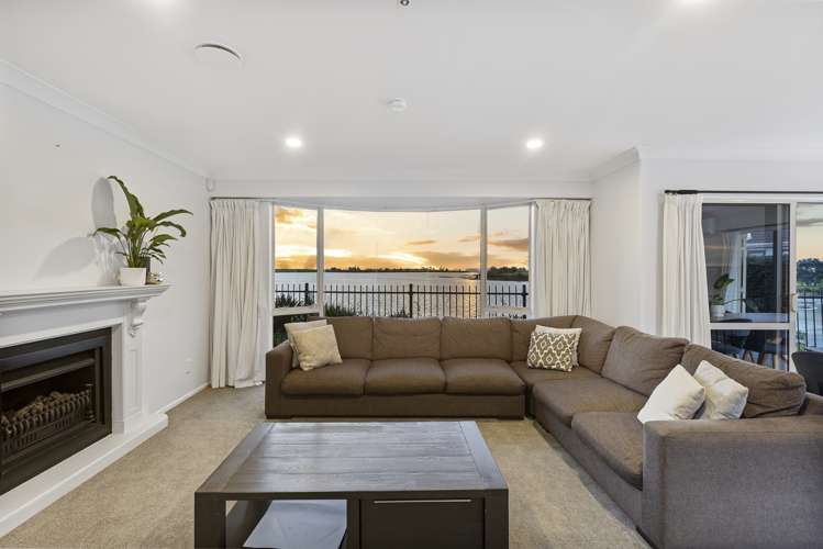 27 Saint Annes Crescent Wattle Downs_27