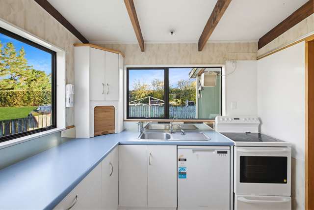 83 Hazeldine Road Waikaia_4