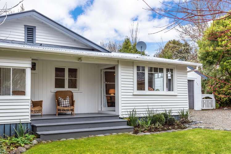 221 Taupahi Road_1