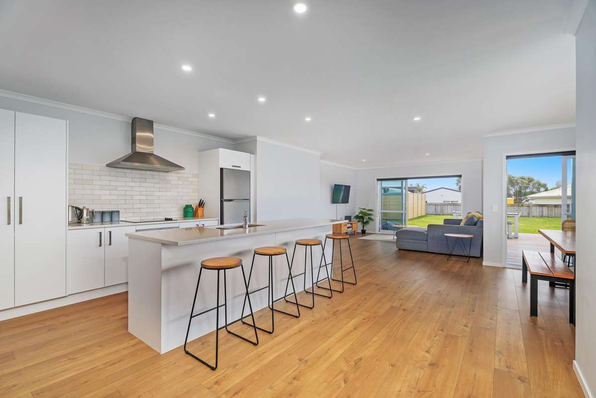 8 Navigation Drive_2