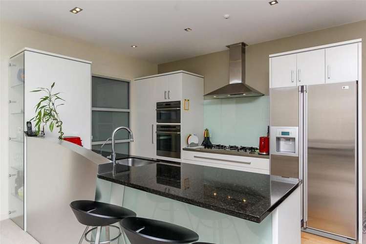 11/4 Buller Street New Plymouth Central_5