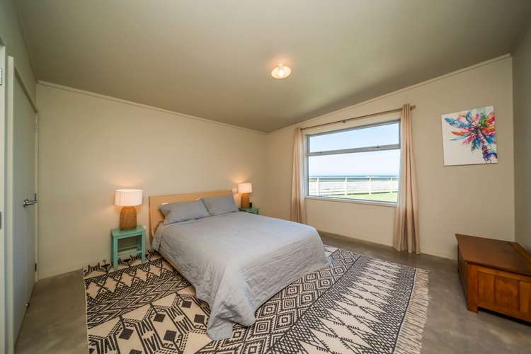 292 Tai Road Opunake_7