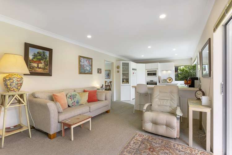 56 Nicholas Road Somerville_9