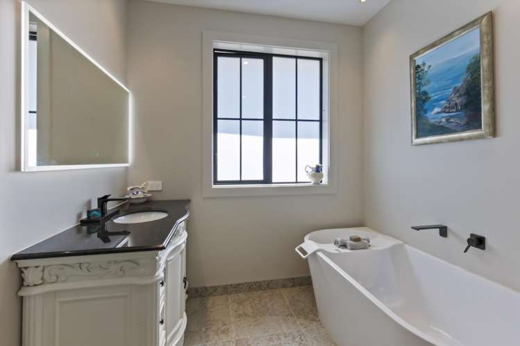 23 Miharo Lane Queensberry_21
