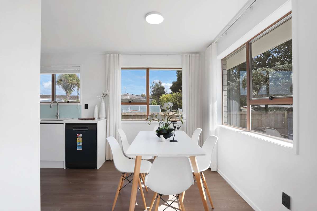 2/45 Blacklock Avenue_1