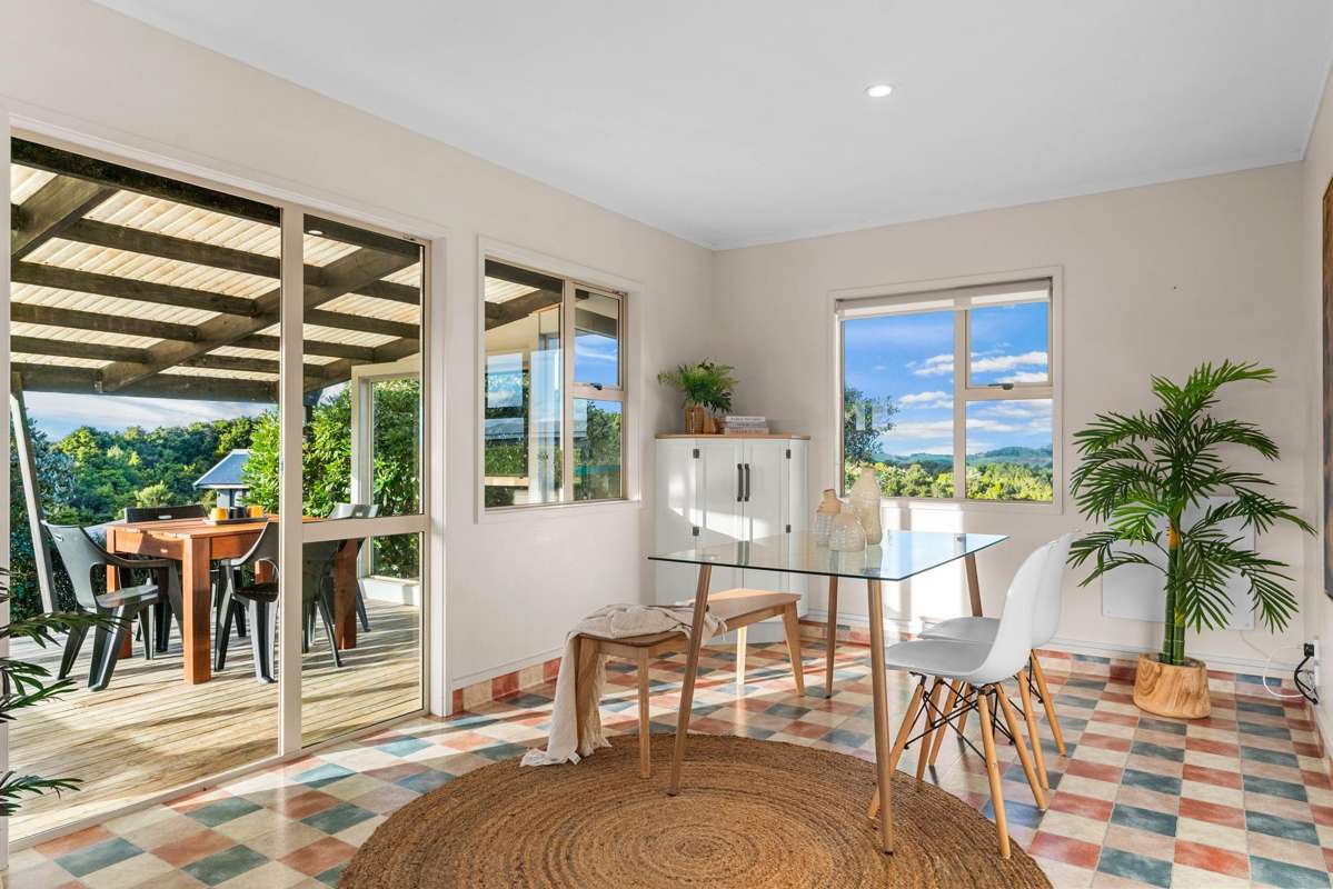 347 Campbell Road_4