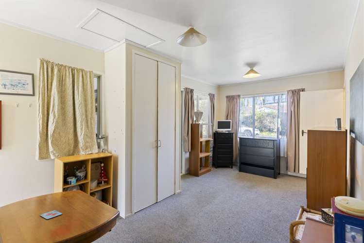 2/3 Miraka Place Birkenhead_16