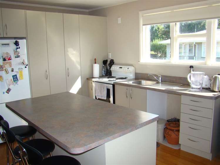 10 Henry Road Katikati_1