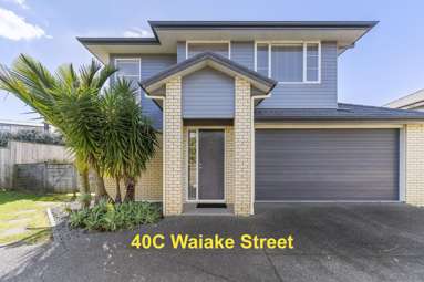 40A or 40C Waiake Street_1