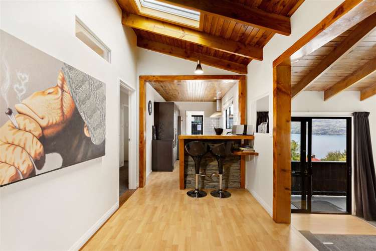 7 Mckerrow Place Fernhill/Sunshine Bay_7