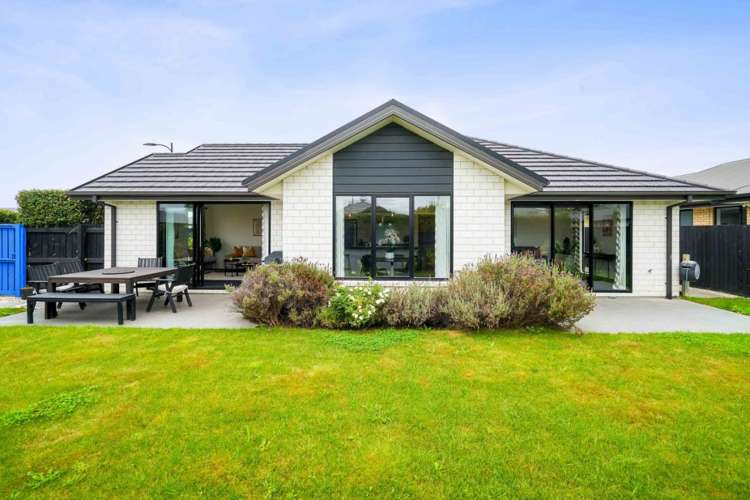 2 Blunden Road Lincoln_26