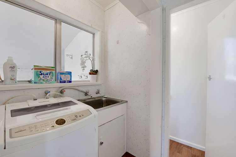 1/4b Maitland Avenue Stoke_12