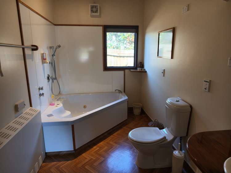170 Rolleston Street Hokitika_10