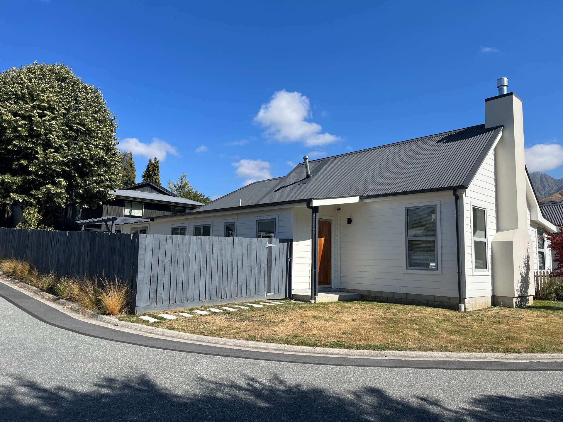 1 Fletcher Way Arrowtown Queenstown Houses for Rent One Roof