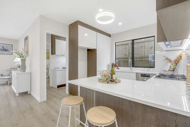 24 Hermitage Street Flat Bush_5