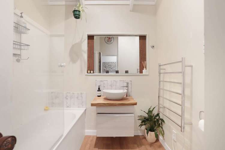 109 Bethells Road Waitakere_34