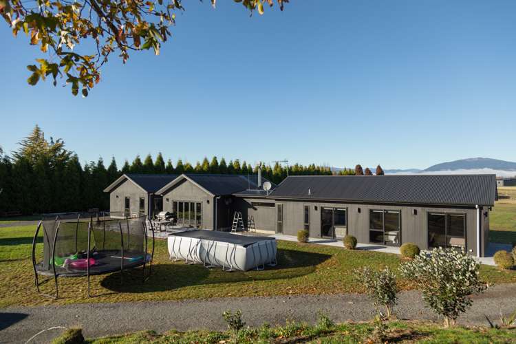 11 Riverpark Drive Kuratau_15