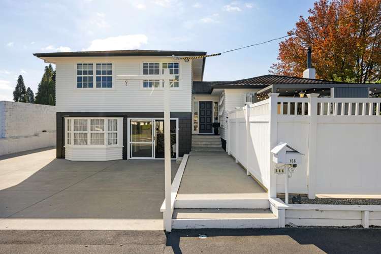 166 Sandwich Road_1